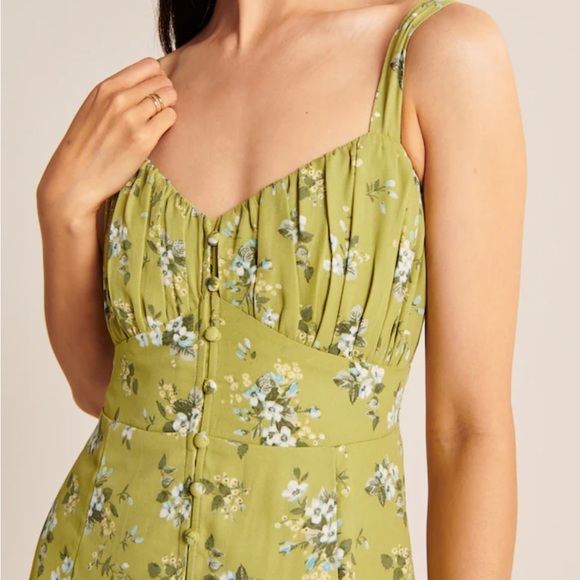 A&F Button-Through Slim Midi Dress - Picture 5 of 6